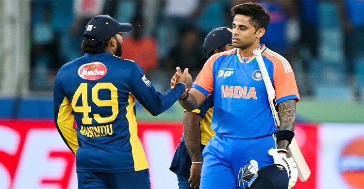 রুদ্ধশ্বাস লড়াইয়ে সুপার ওভারে ভারতের জয়